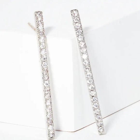 Sparkling Crystal Bar Pierced Earrings (New) - Picture 3 of 3
